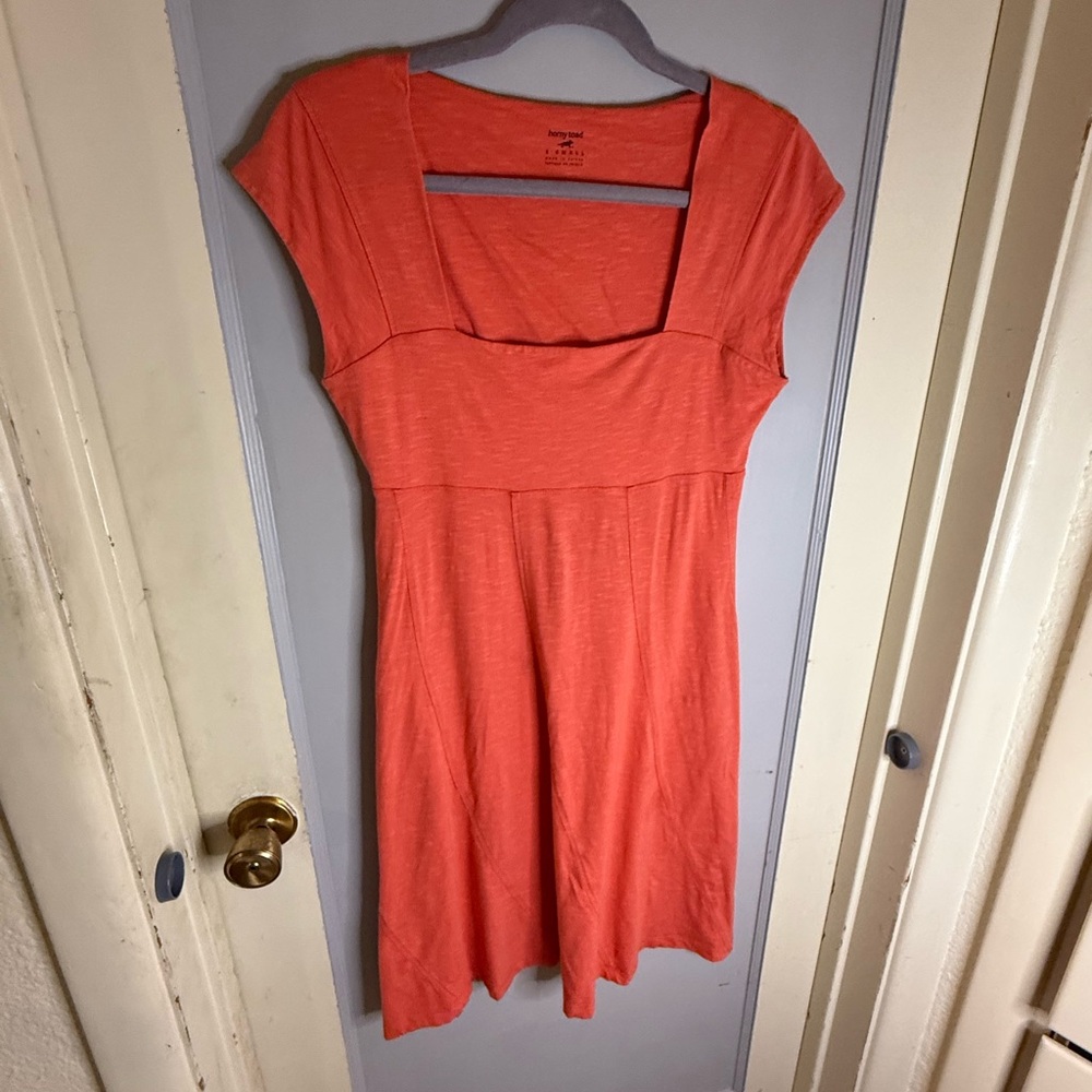 XS Horny Toad Coral Dress with Square Neckline